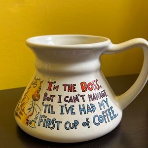 🐇 Mug: I’m the boss, but I can’t manage ‘til I’ve had my first cup of coffee.